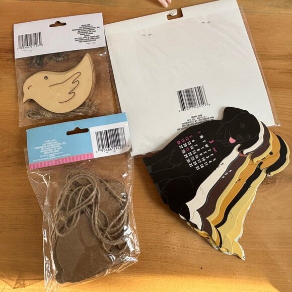 Lot of 4 Cardboard Crafting Die Cuts NIP - Picture 2 of 4